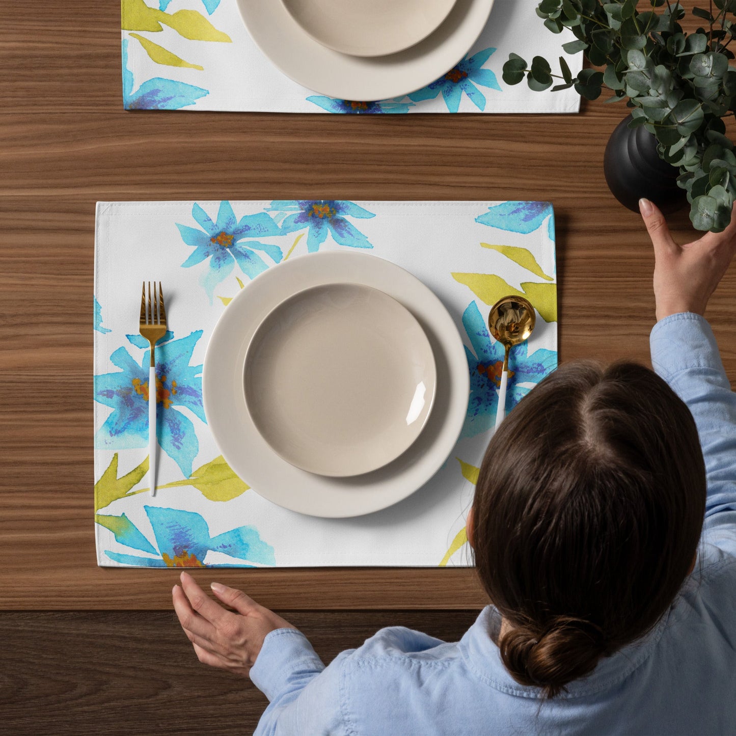 Blue Floral Ceramic Mug & Polyester Placemat 8-Pc Bundle (Service for 4) | CABF-LM-1434