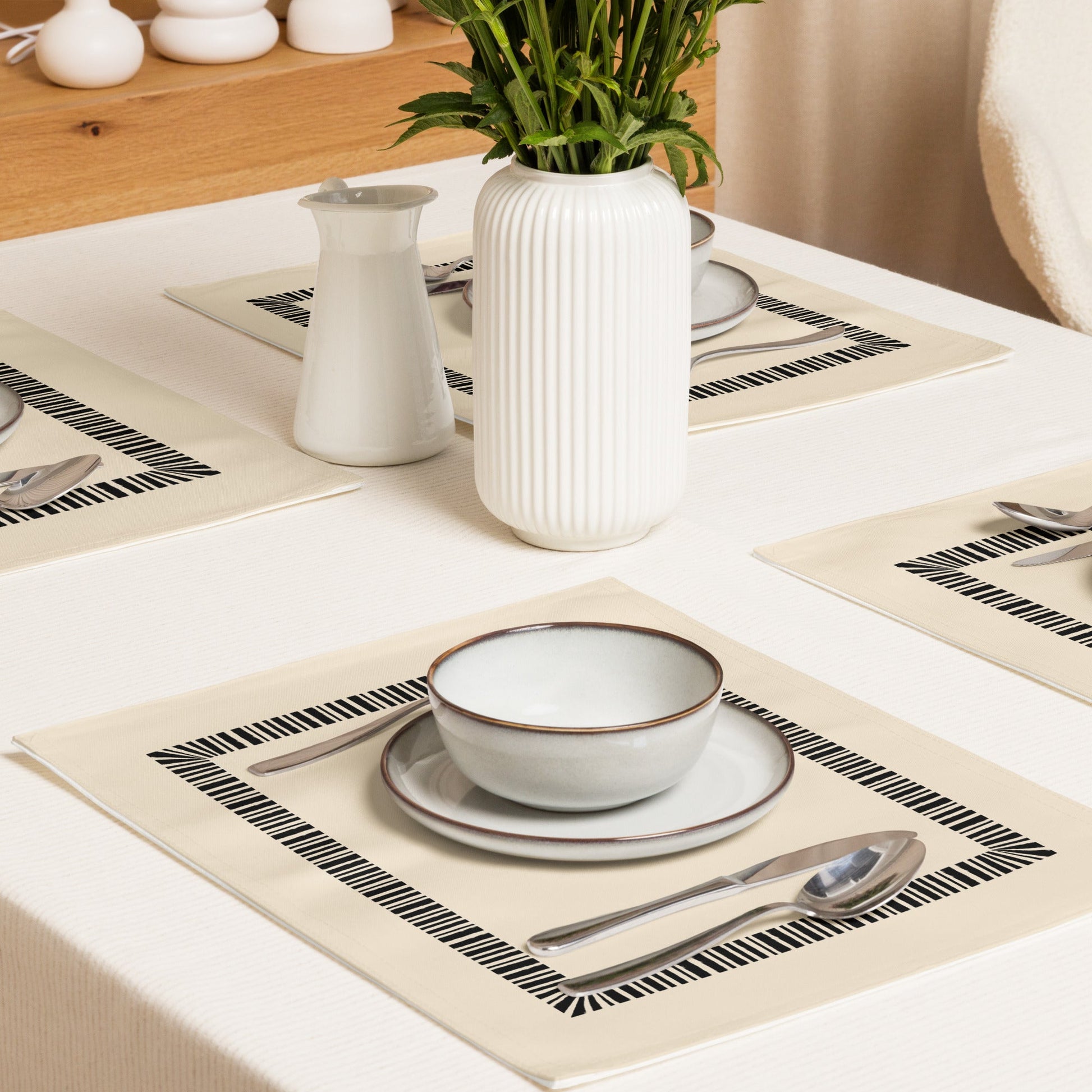 Placemat Set with Hand-painted Classic Border Motif Print, CABM-1015