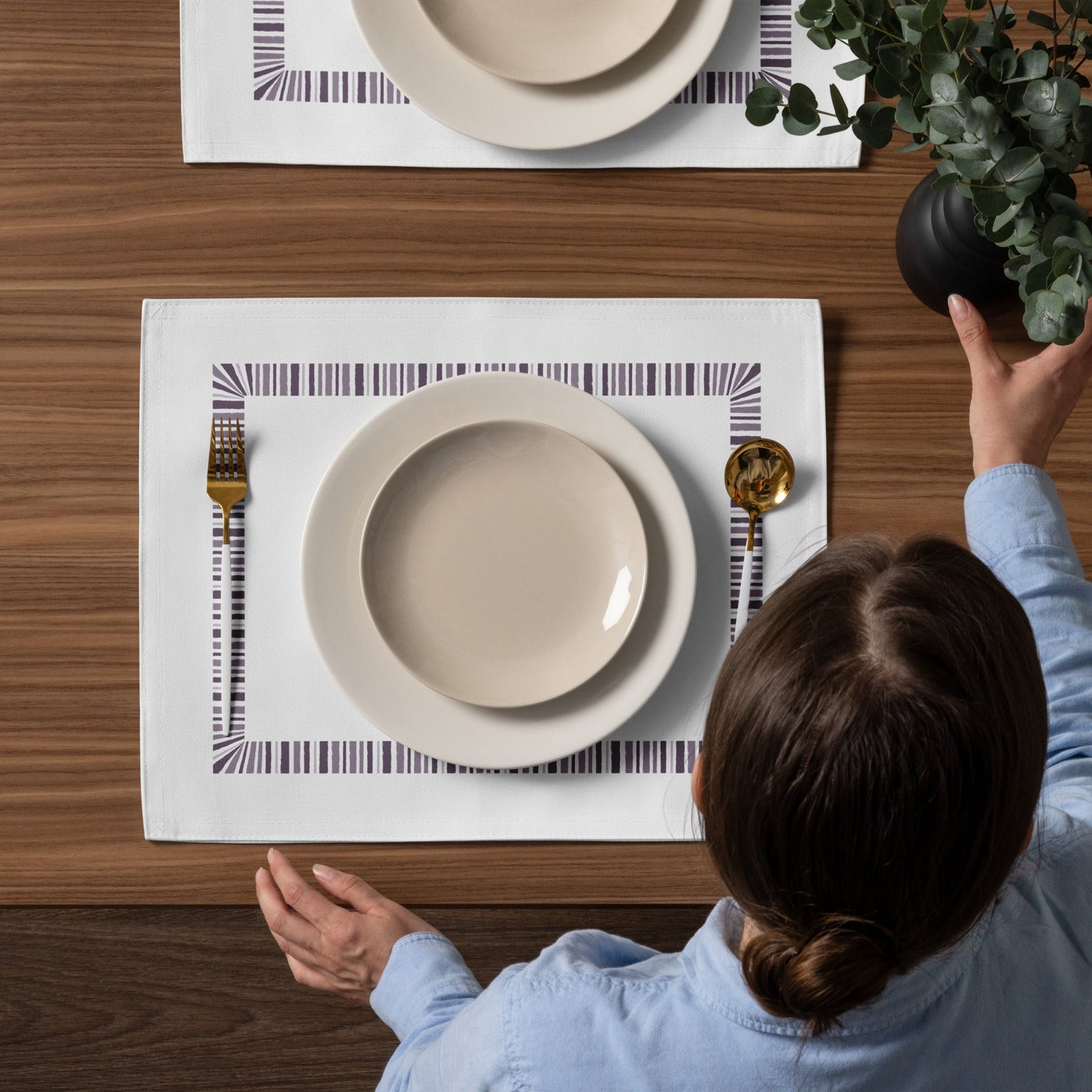 Placemat Set with Hand-painted Classic Border Motif Print, CABM-1182