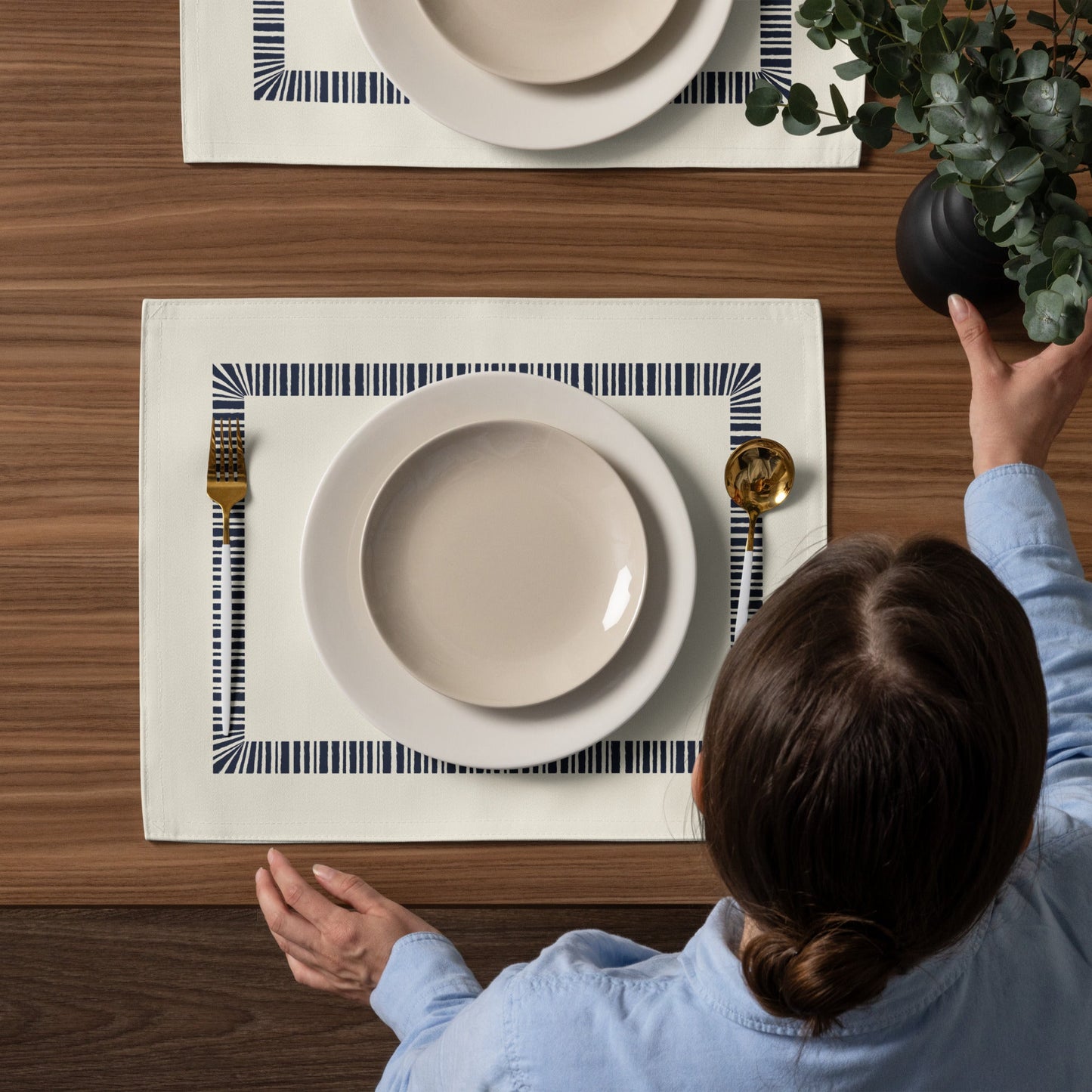 Placemat Set with Hand-painted Classic Border Motif Print, CABM-1273