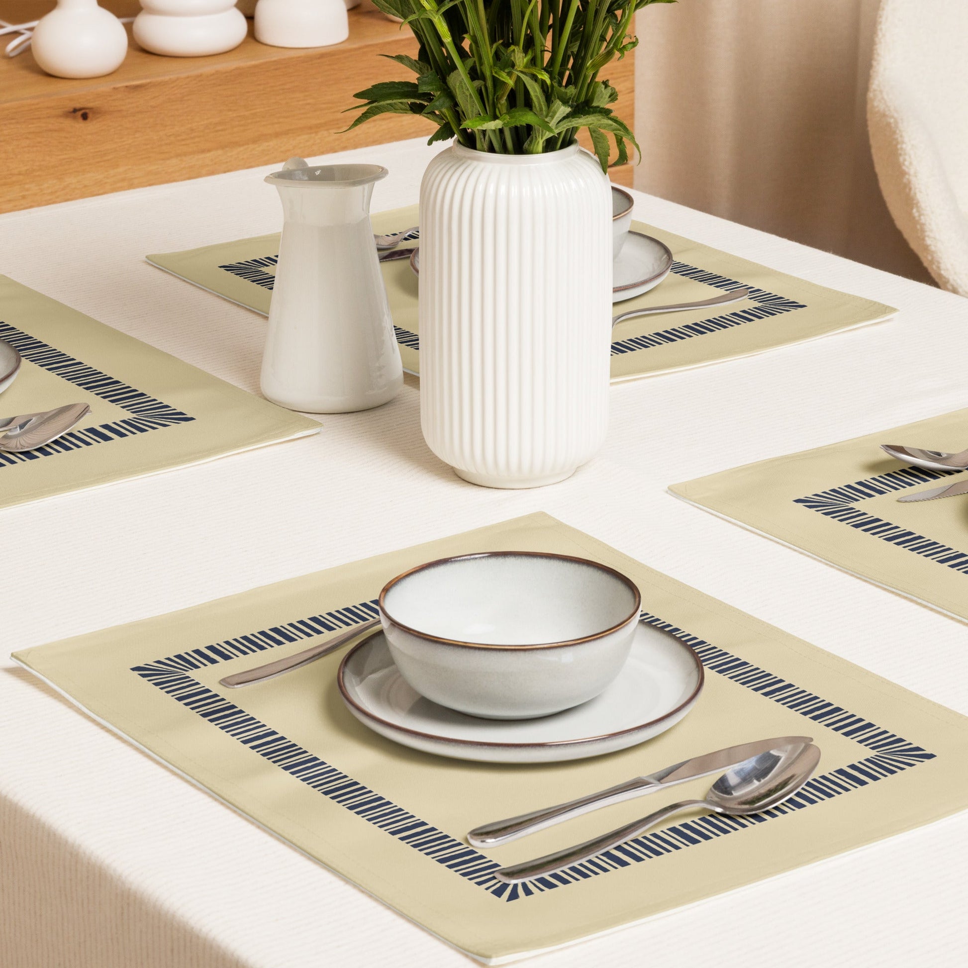 Placemat Set with Hand-painted Classic Border Motif Print, CABM-1274