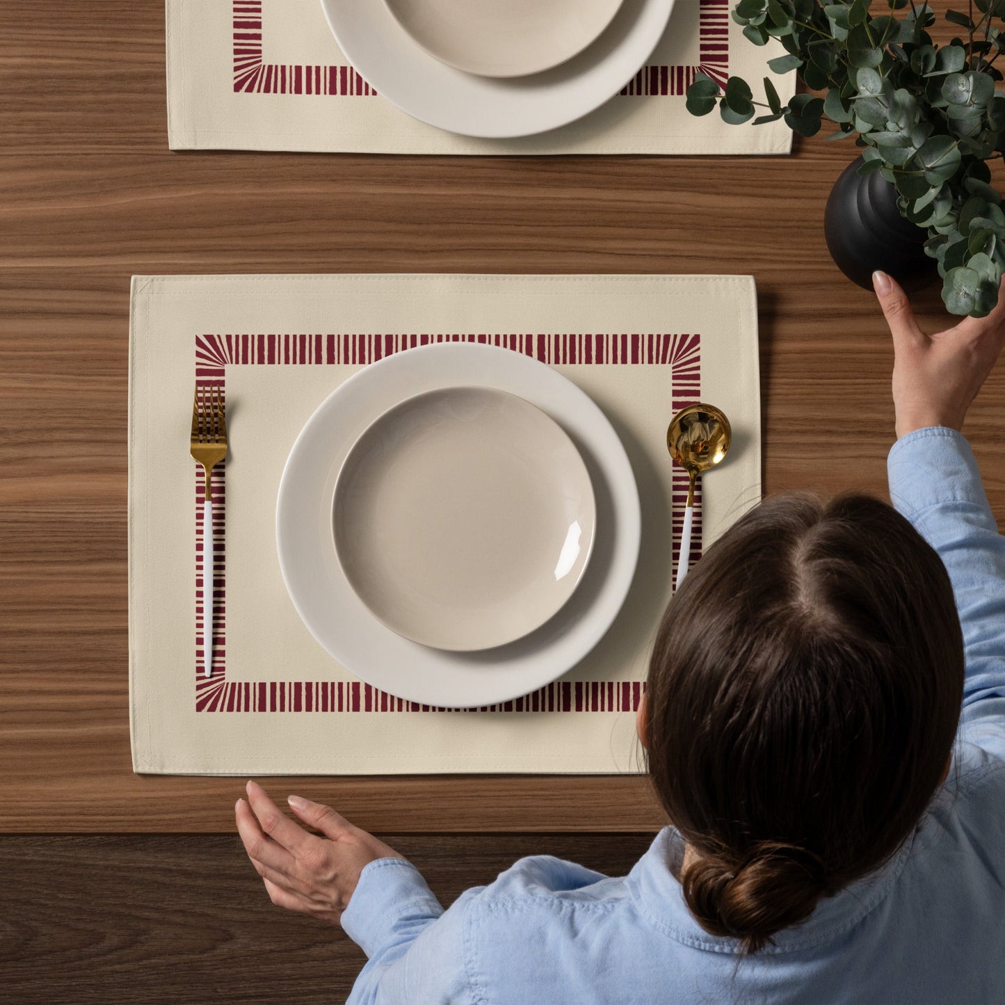 Placemat Set with Hand-painted Classic Border Motif Print, CABM-1285