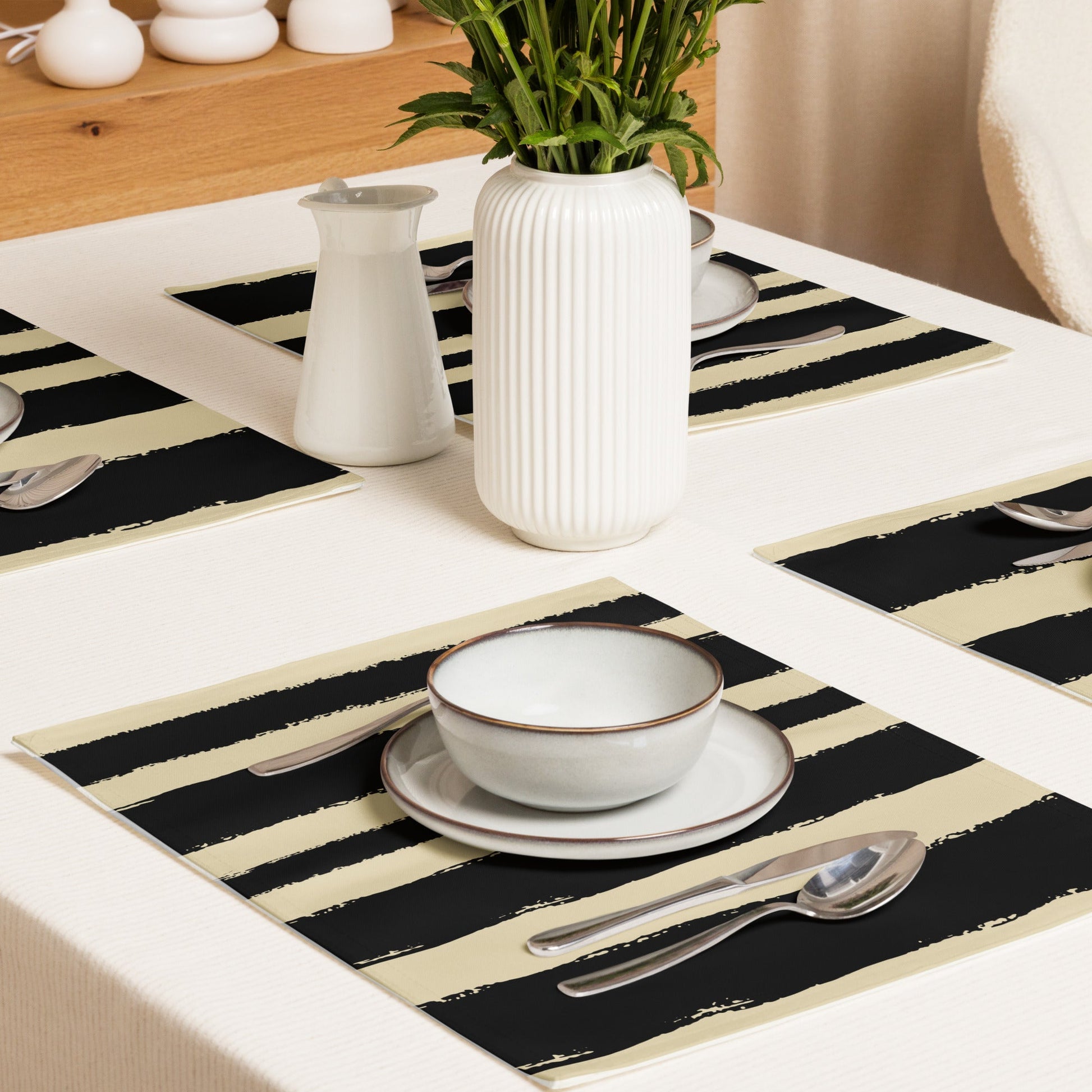 Placemat Set with Hand-painted Brush Stroke Print, CABS-1014