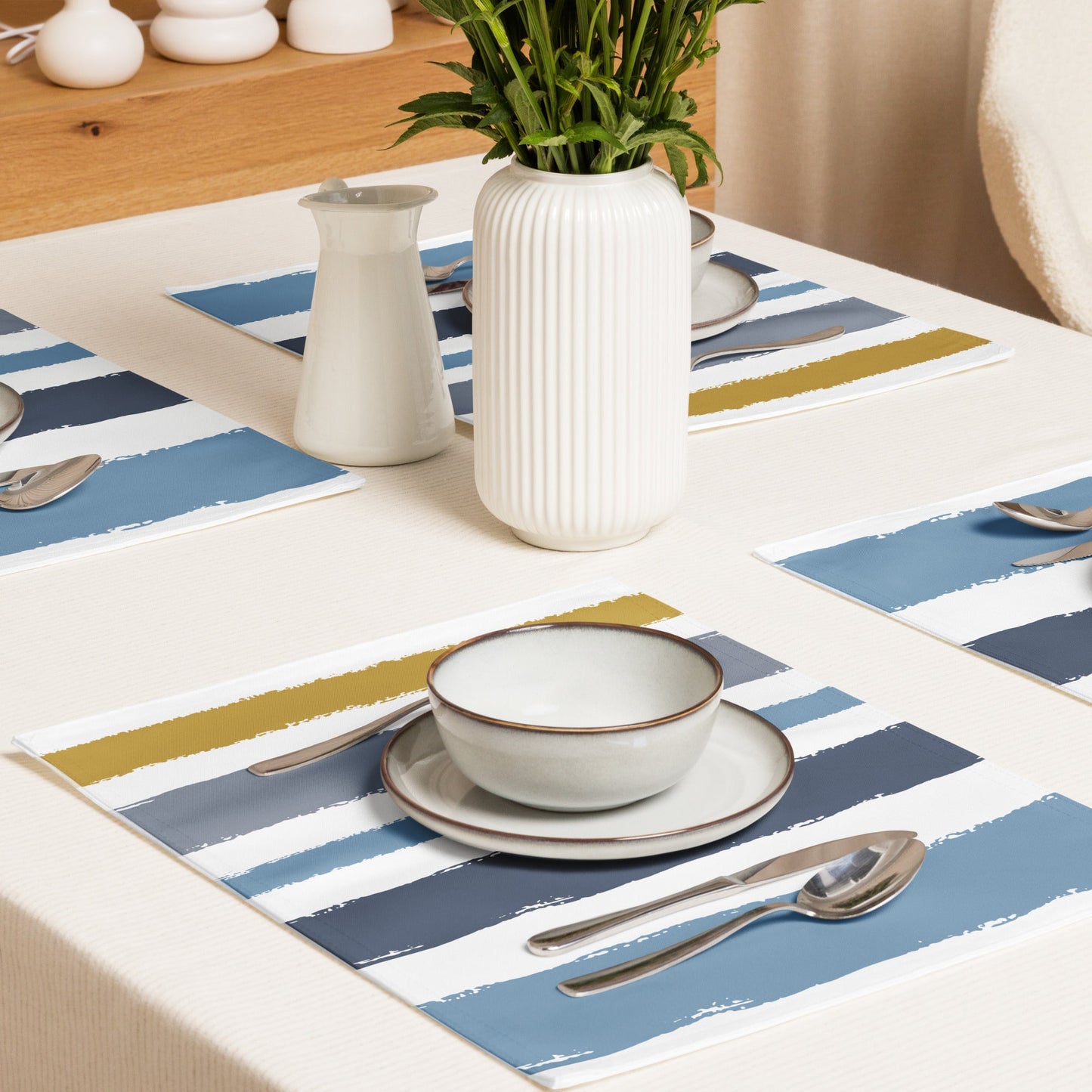 Placemat Set with Hand-painted Brush Stroke Print, CABS-1020