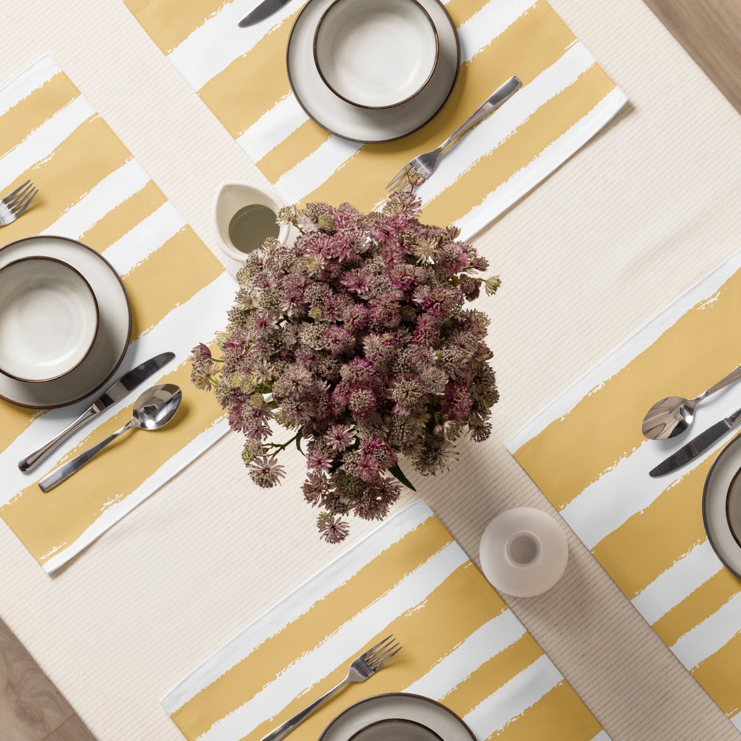 Placemat Set with Hand-painted Brush Stroke Print, CABS-1131