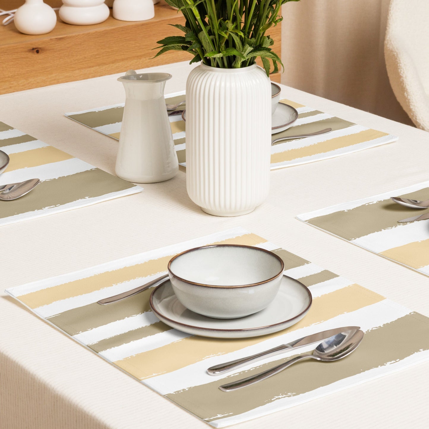 Placemat Set with Hand-painted Brush Stroke Print, CABS-1136