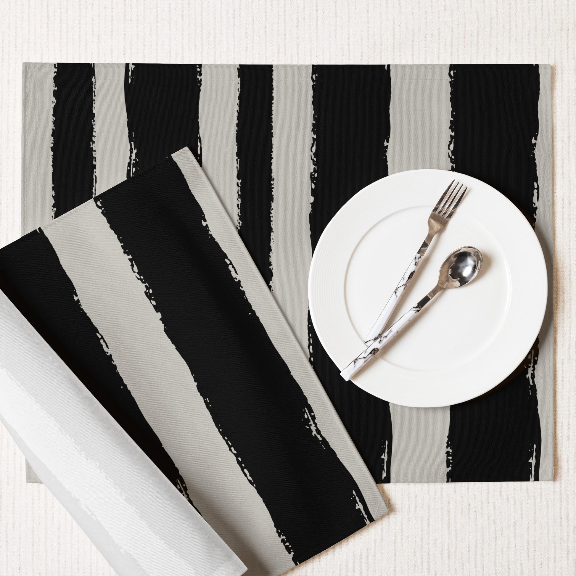 Placemat Set with Hand-painted Brush Stroke Print, CABS-1192