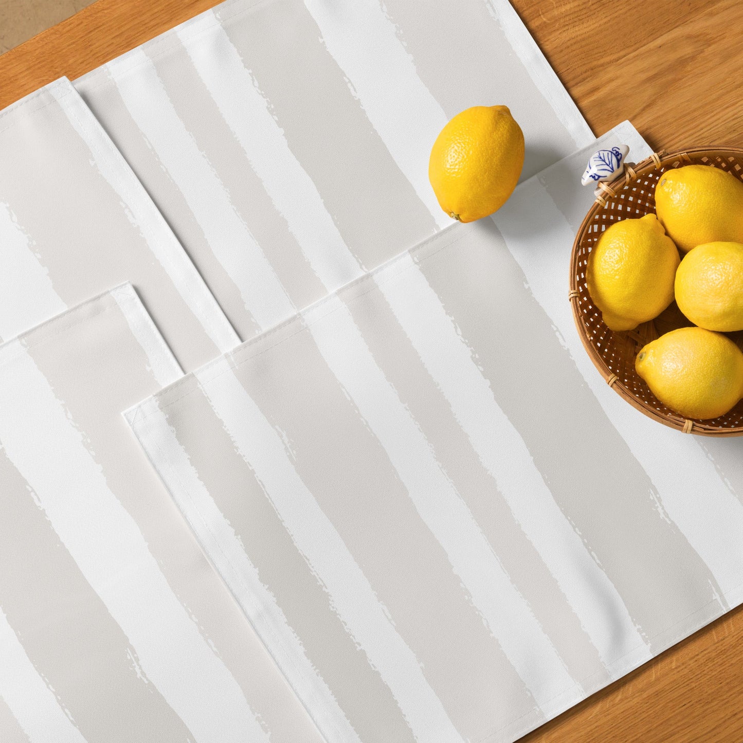 Placemat Set with Hand-painted Brush Stroke Print, CABS-1204