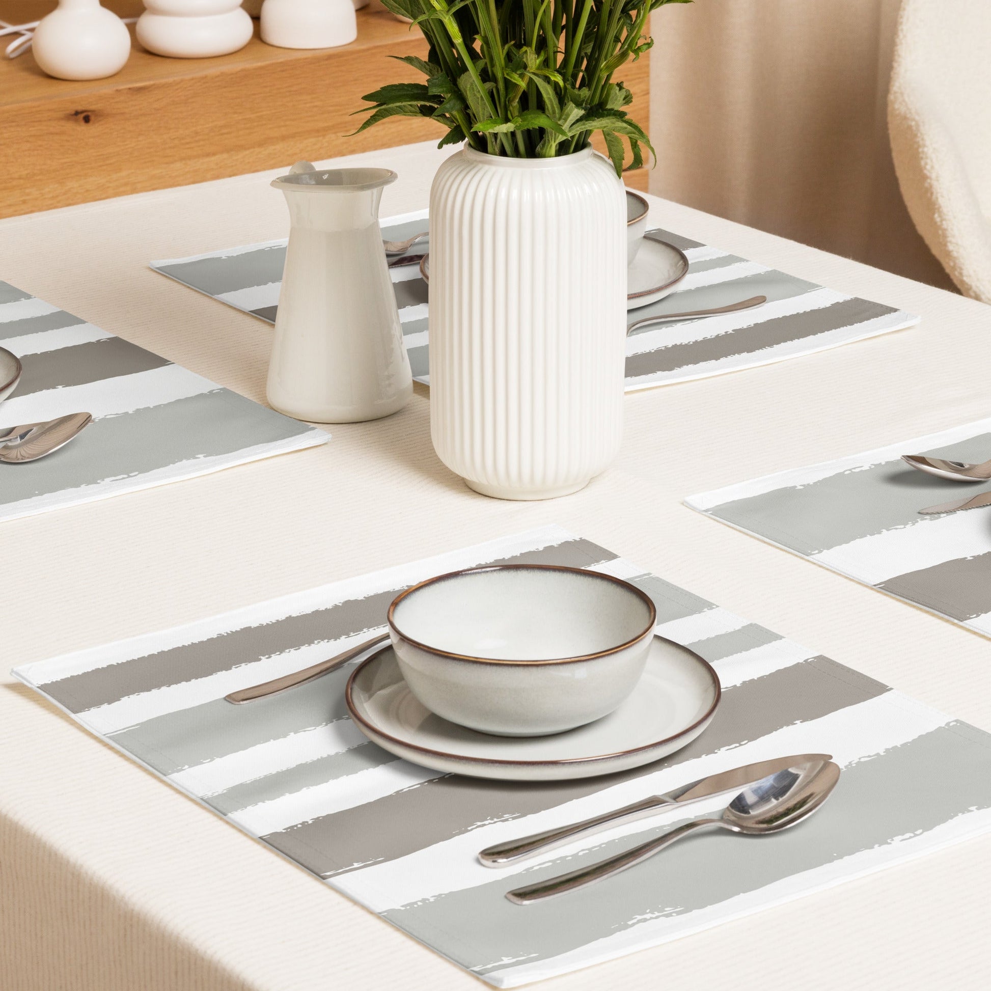 Placemat Set with Hand-painted Brush Stroke Print, CABS-1242