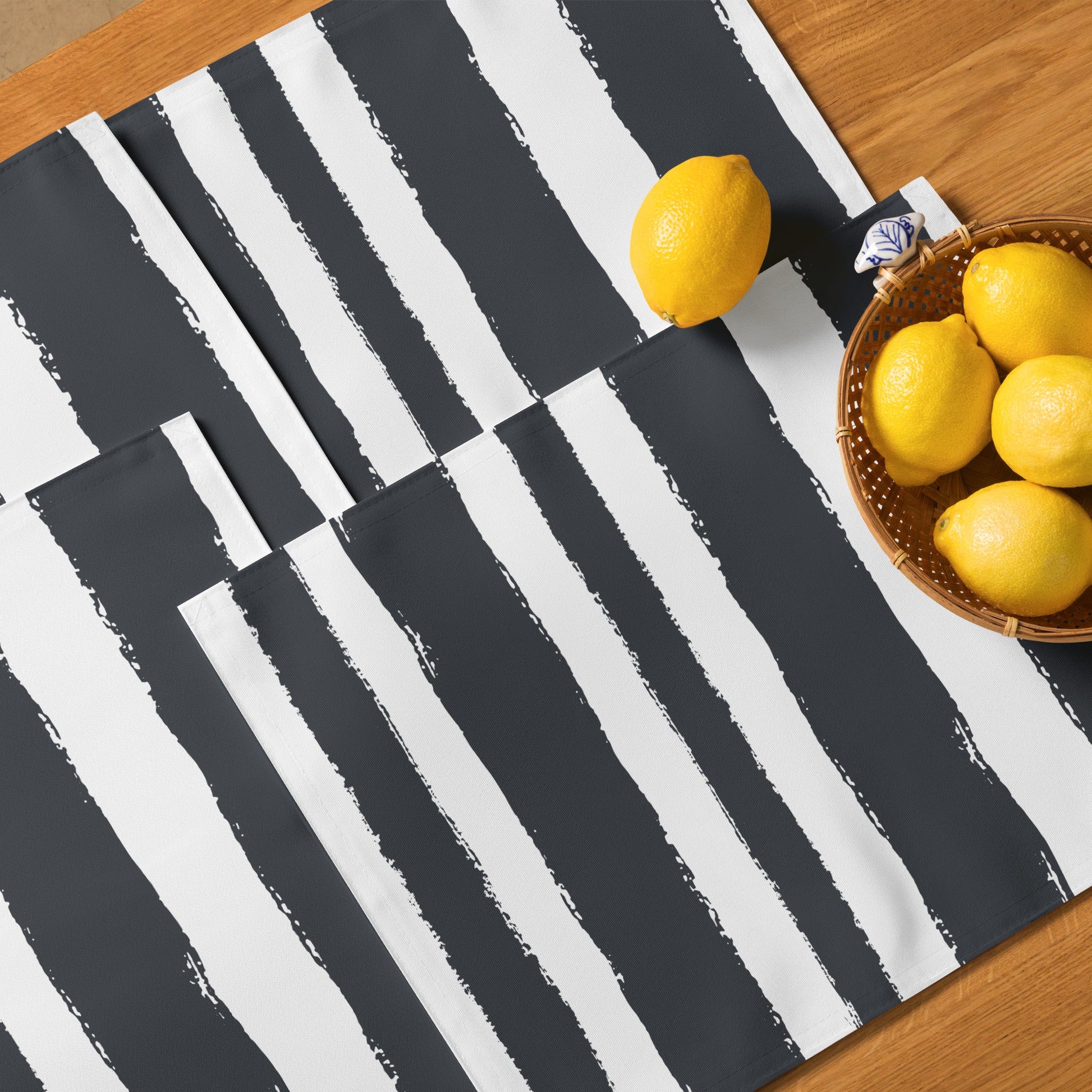 Placemat Set with Hand-painted Brush Stroke Print, CABS-1201